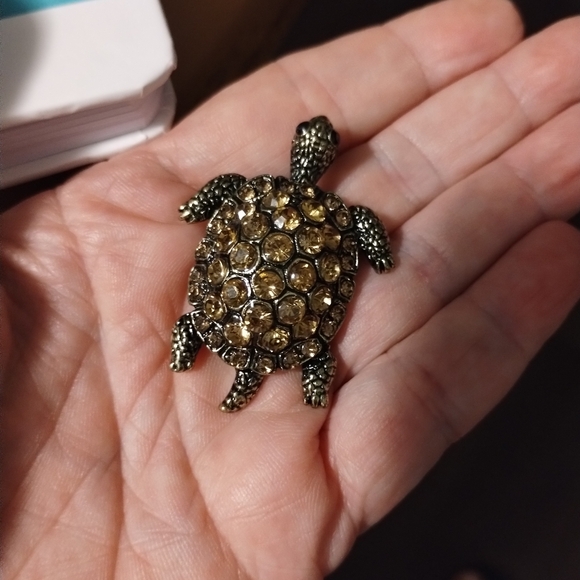 Hand Crafted Jewelry - Hand Crafted Gold and Black Turtle Brooch